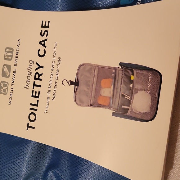 Travel Toiletries case - Picture 2 of 4